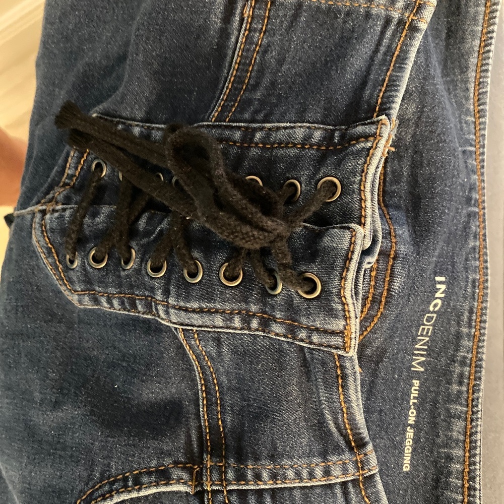 INC pull on jeggings size 10